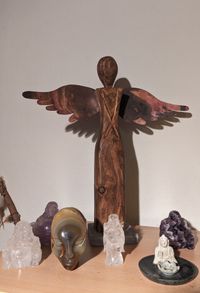 Holz Engel mit Kupfer Flügeln Handarbeit